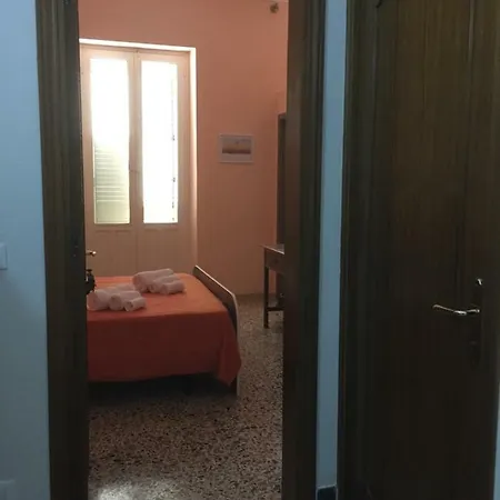 Marys House * Pachino